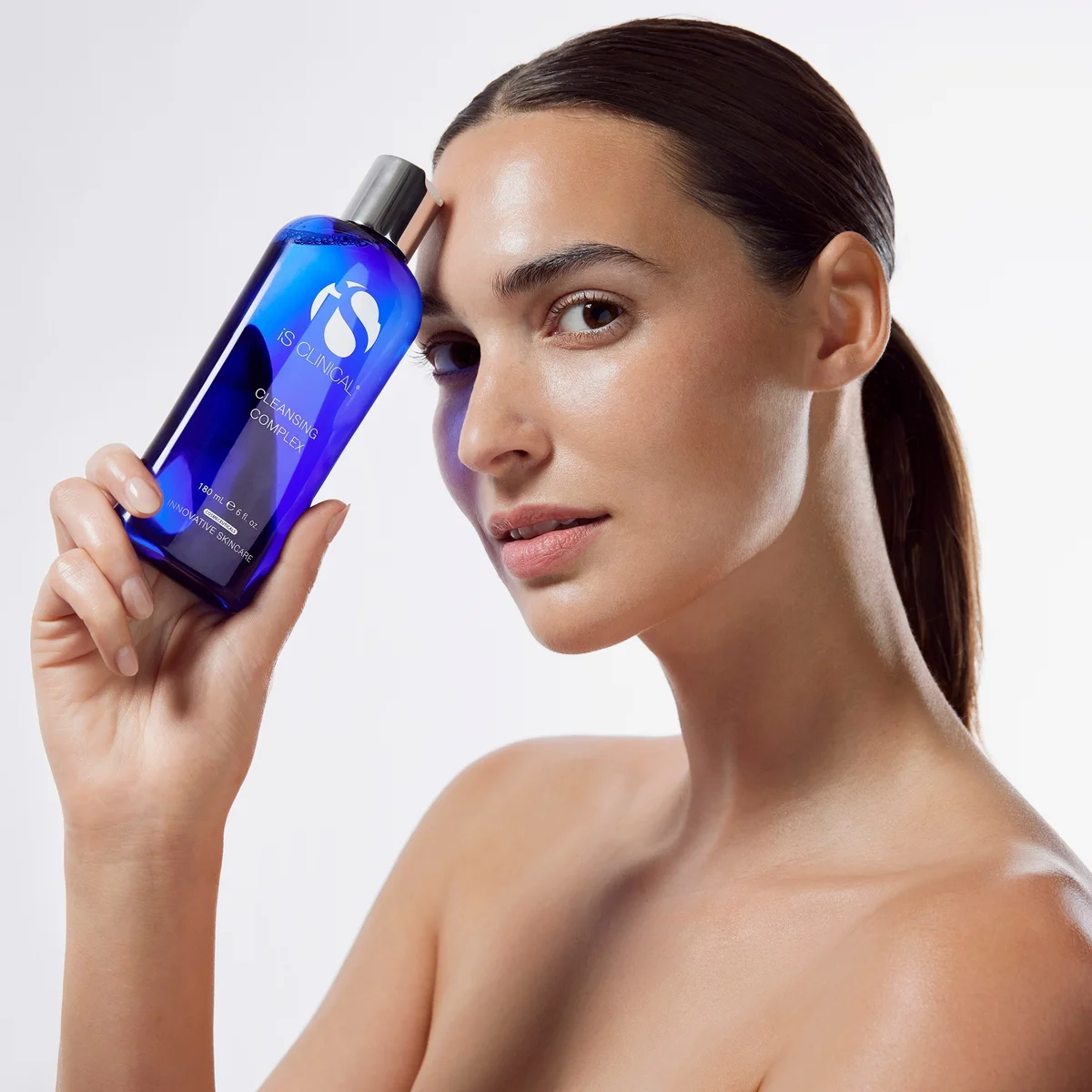 iS Clinical Cleansing Complex (2 oz.)