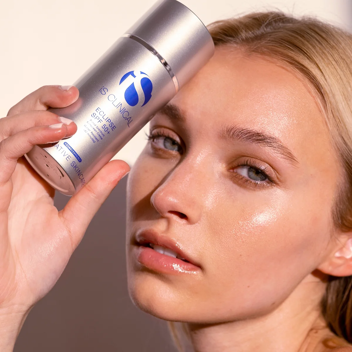 iS Clinical Eclipse SPF 50+ PerfecTint™ Beige 3.5oz