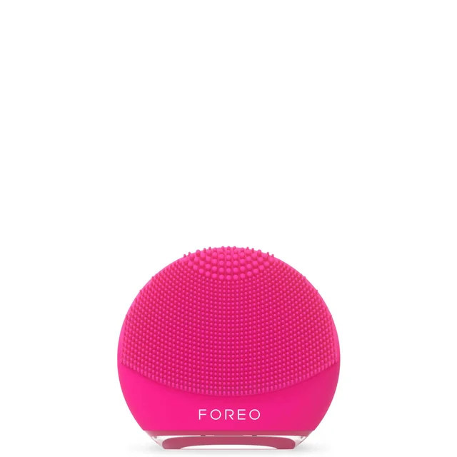 FOREO LUNA 4 Play Facial Cleansing Brush in Cherry Up!